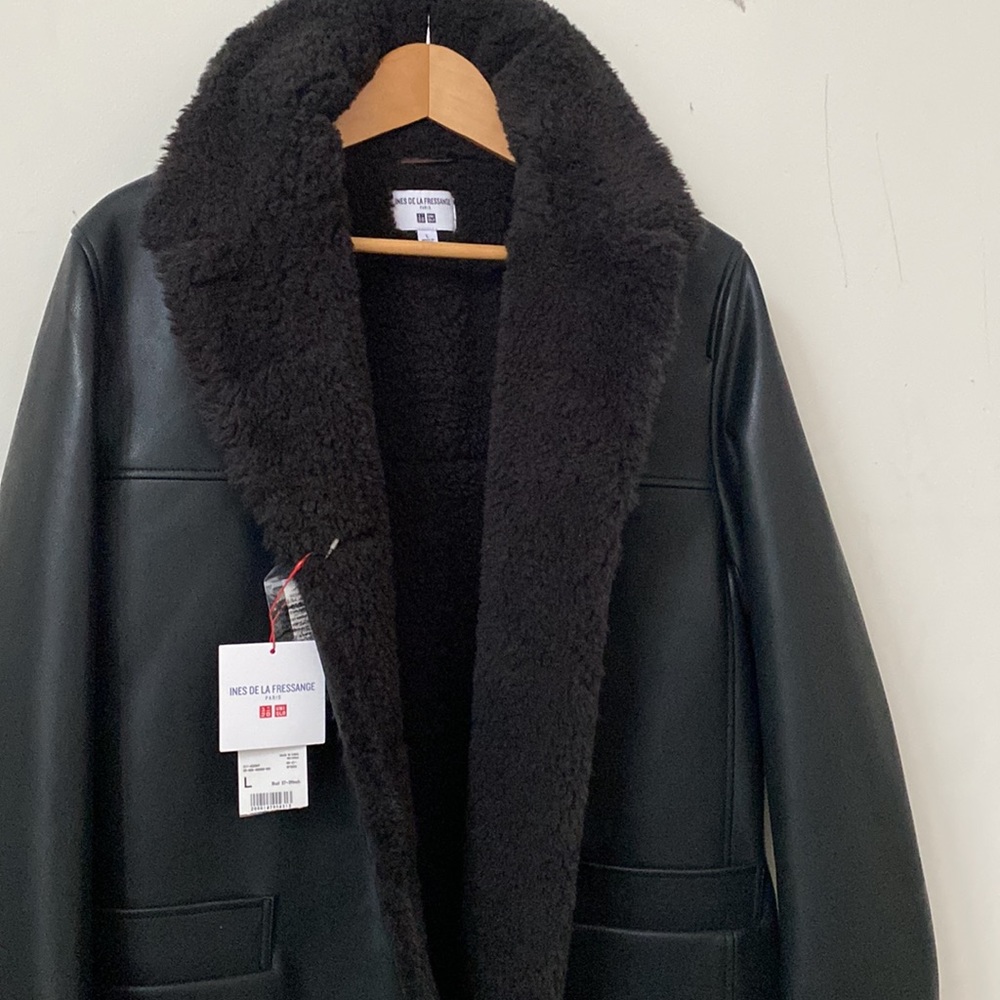NWT Black Coat Faux leather and fur body lining